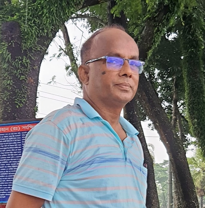 খুলনা পল্লী বিদ্যুৎ সমিতির ডিজিএম কায়সার রেজার  বিরুদ্ধে জোরপূর্বক অর্থ আদায়ের অভিযোগ